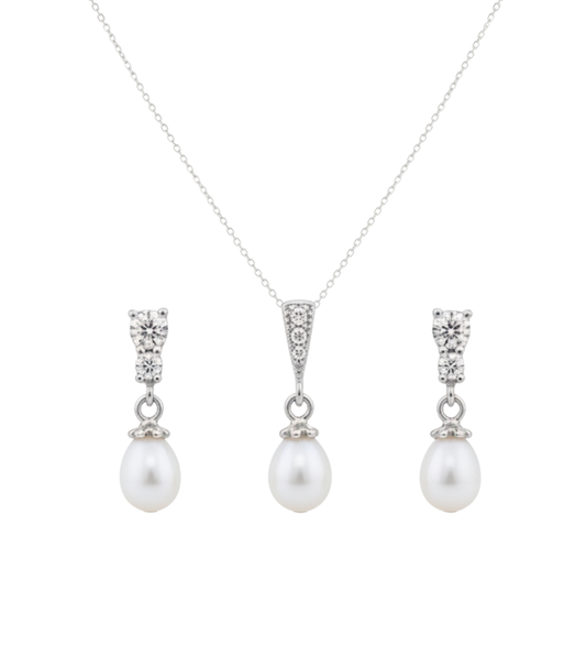Bridal jewelry set with freshwater pearls