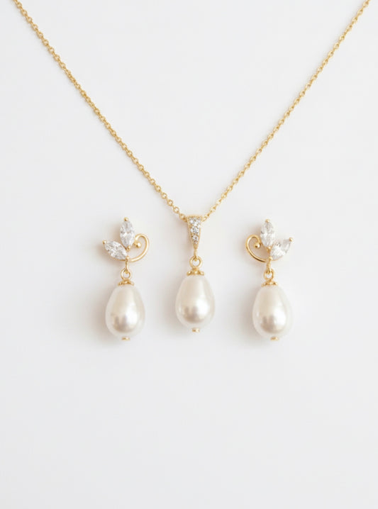 Brautschmuck mit Swarovski Perlen und Zirkoniasteinen