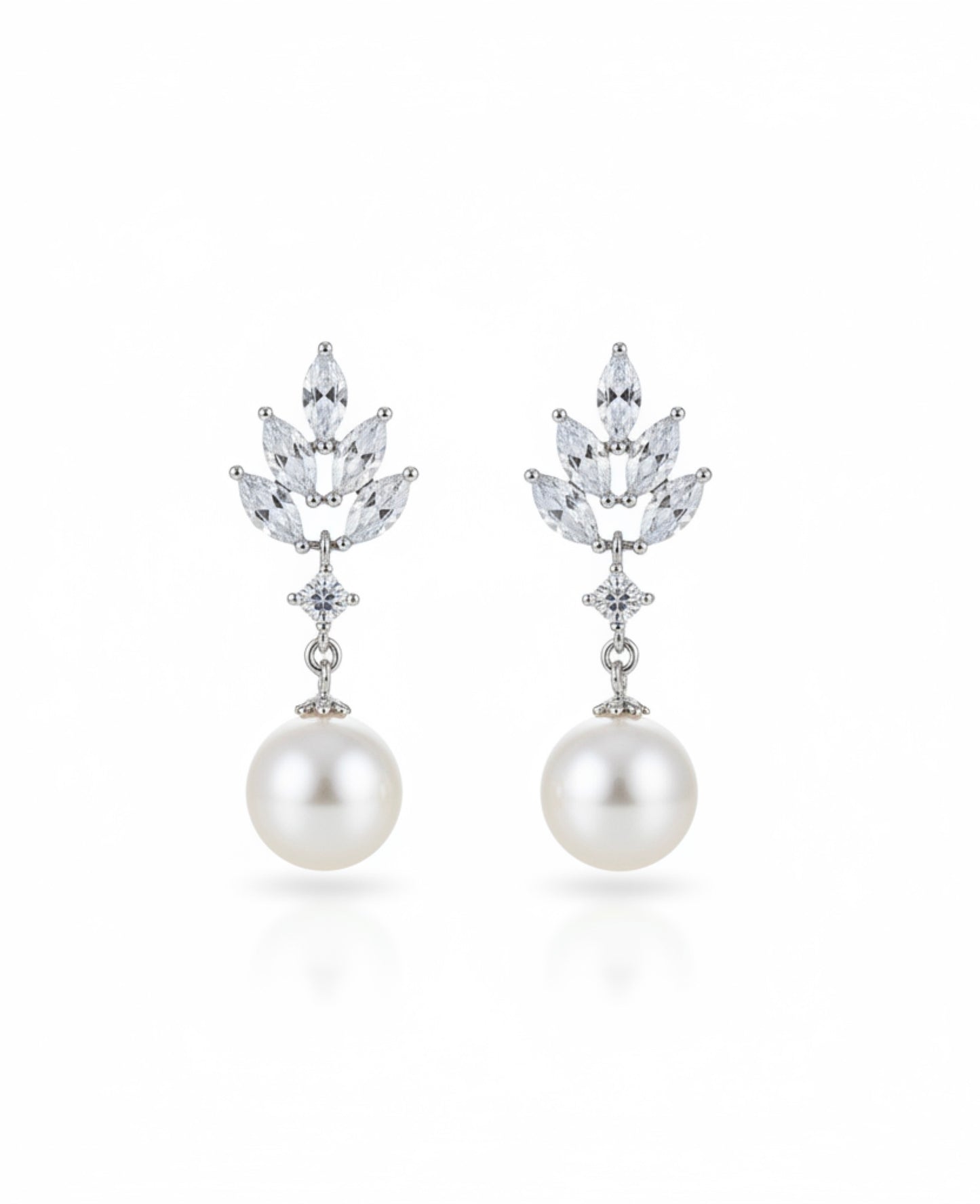 Ohrringe mit Swarovski Perlen und Zirkoniasteinen