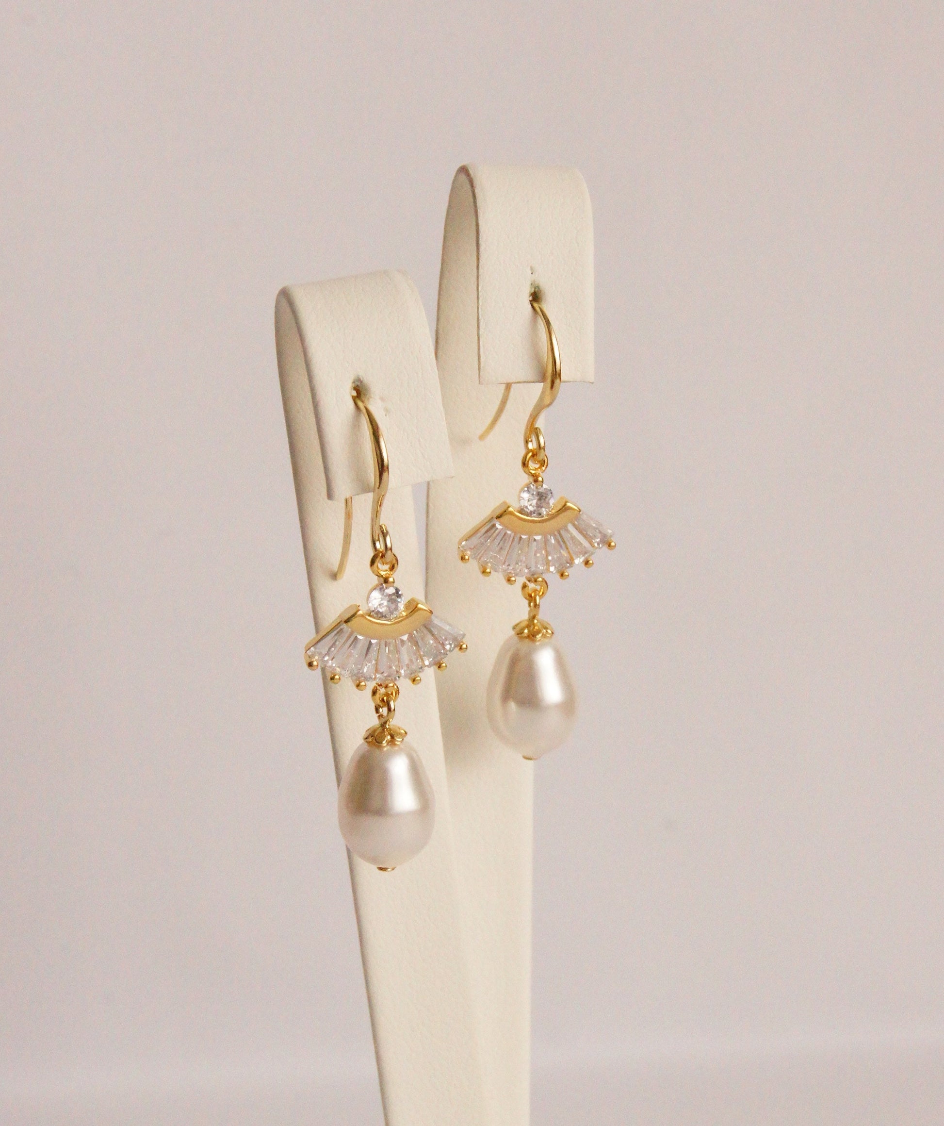 Braut Ohrringe mit Swarovski-Perlen & Zirkonia