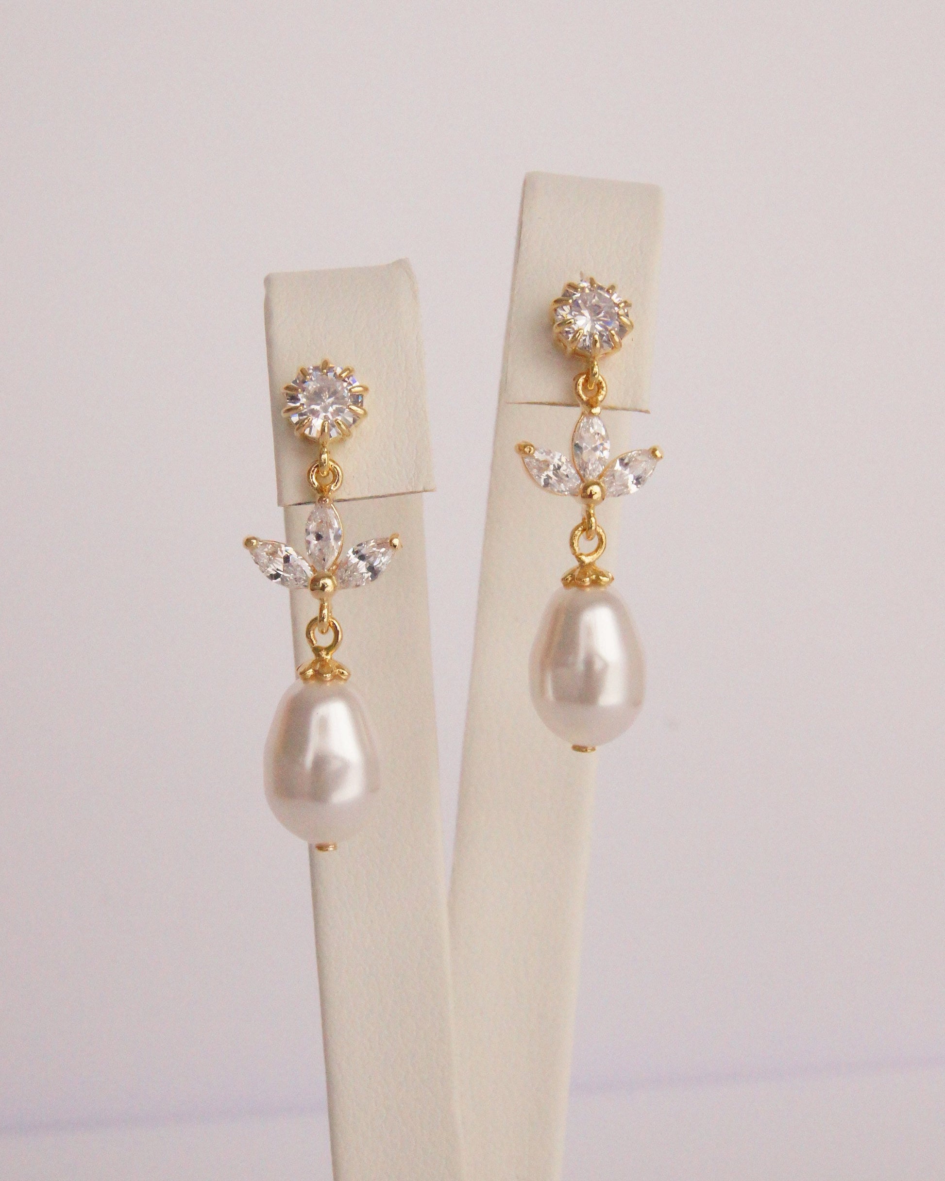 Elegante Braut Ohrringe mit Swarovski-Perlen & Zirkonia