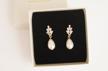 Braut Ohrringe mit Swarovski-Perlen & Zirkonia