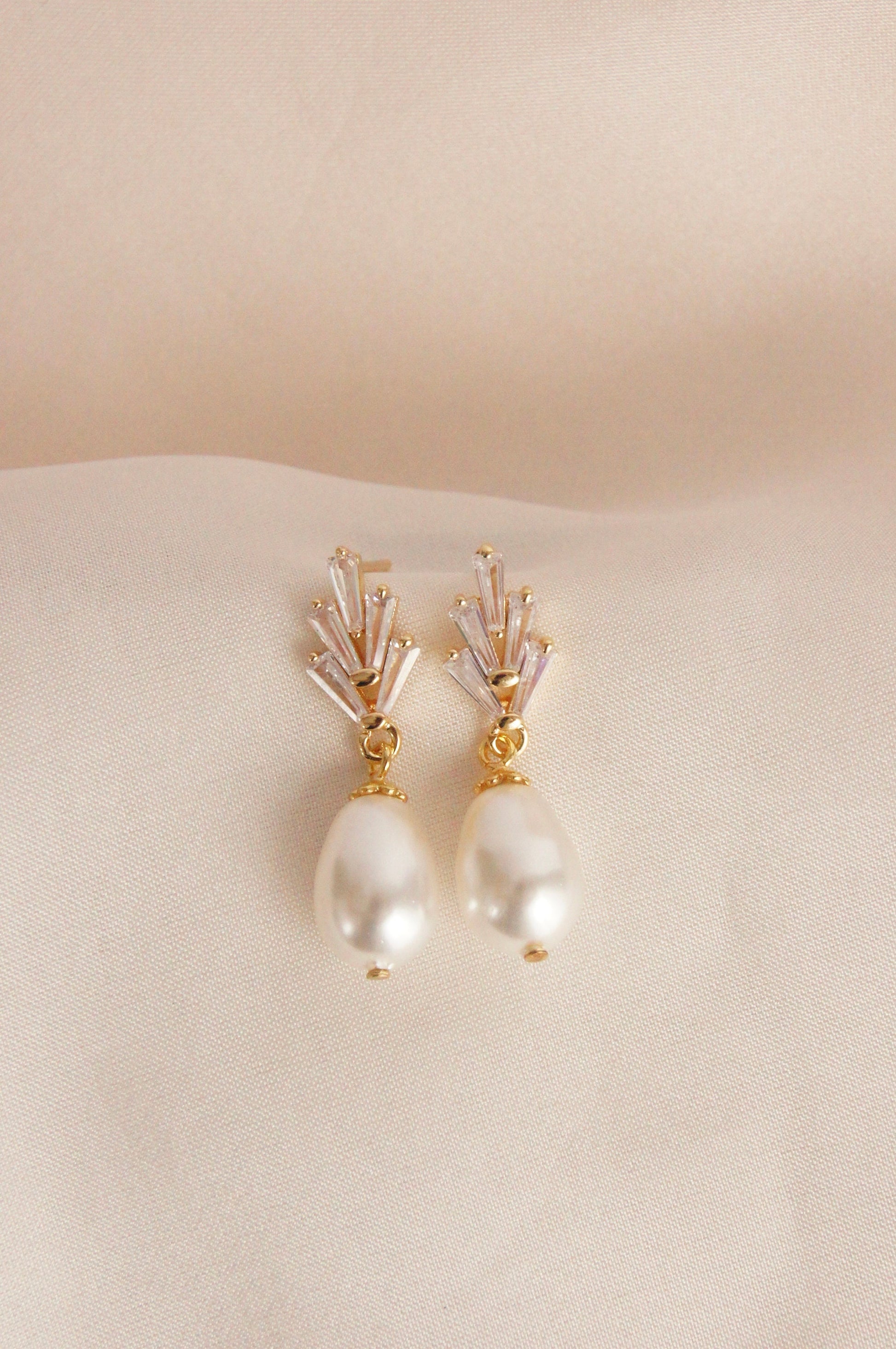 Braut Ohrringe mit Swarovski-Perlen & Zirkonia