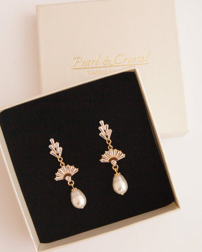 Lange Ohrringe mit Swarovski-Perlen & Zirkonia