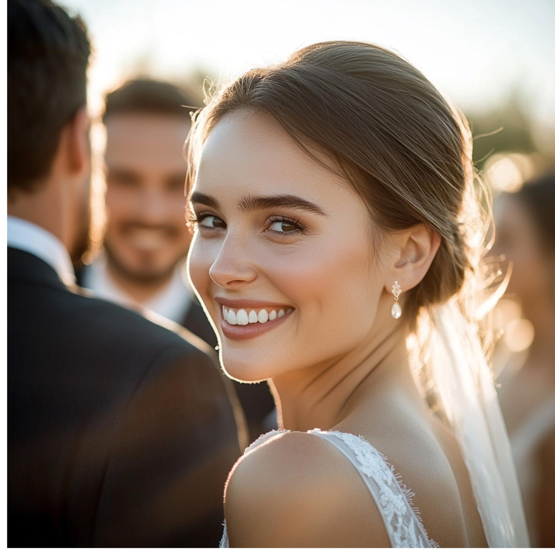 Braut Ohrringe mit Swarovski-Perlen & Zirkonia