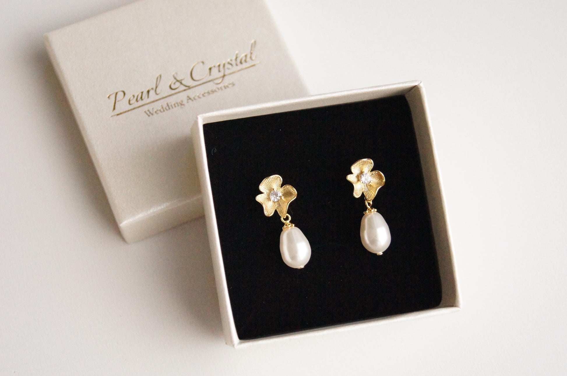 Ohrringe mit Swarovski-Perlen & Zirkonia