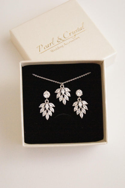 Elegante Braut Ohrhänger mit Zirkonia