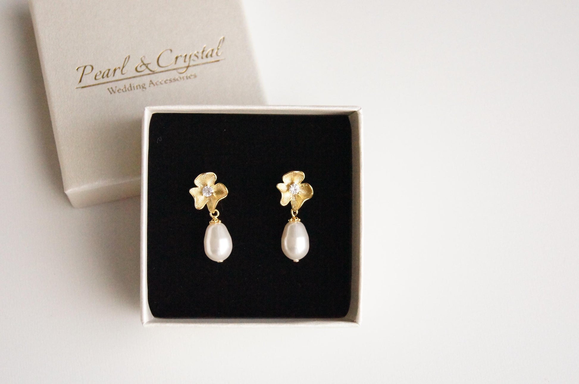 Ohrringe mit Swarovski-Perlen & Zirkonia