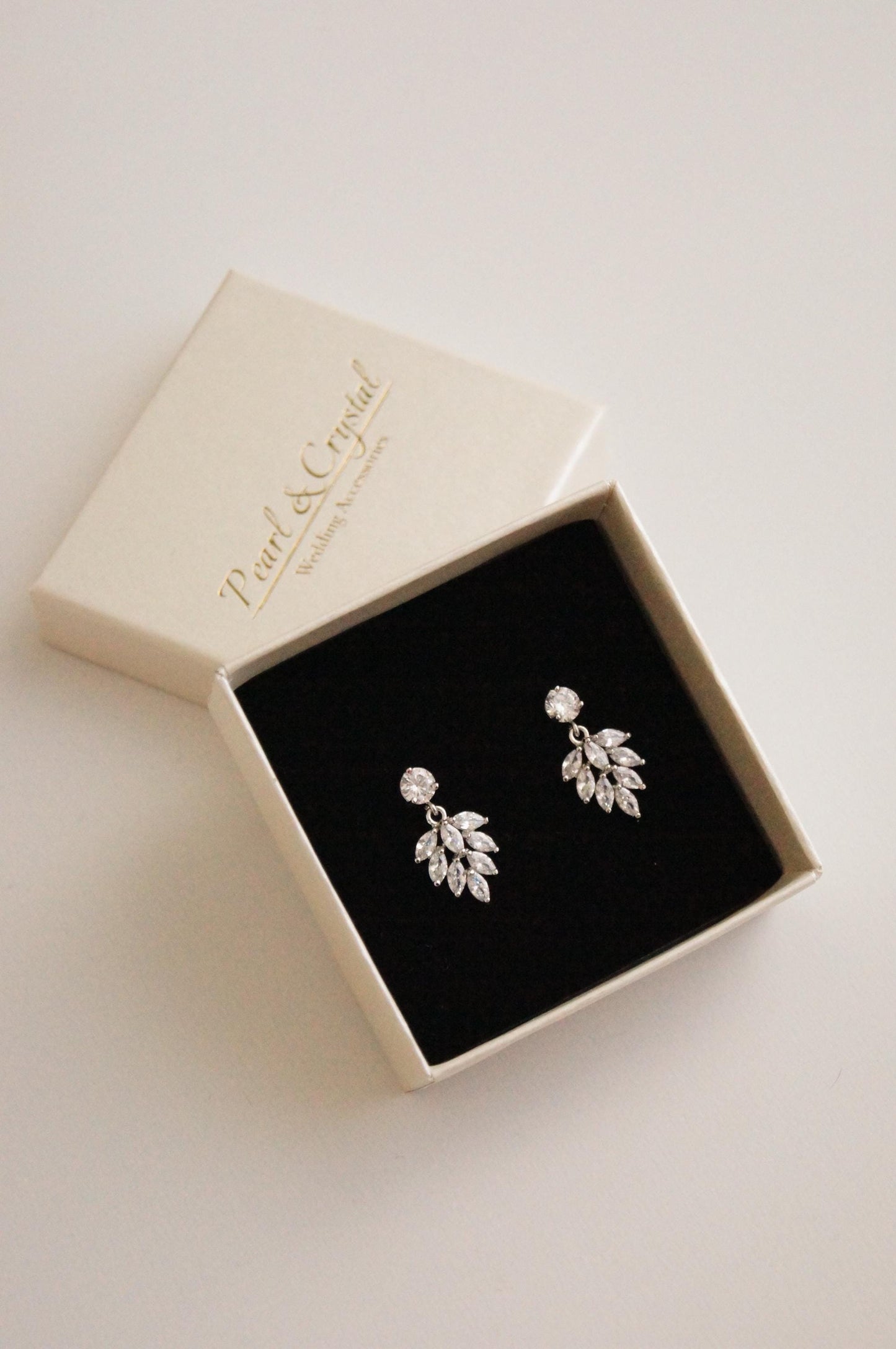 Elegante Braut Ohrhänger mit Zirkonia