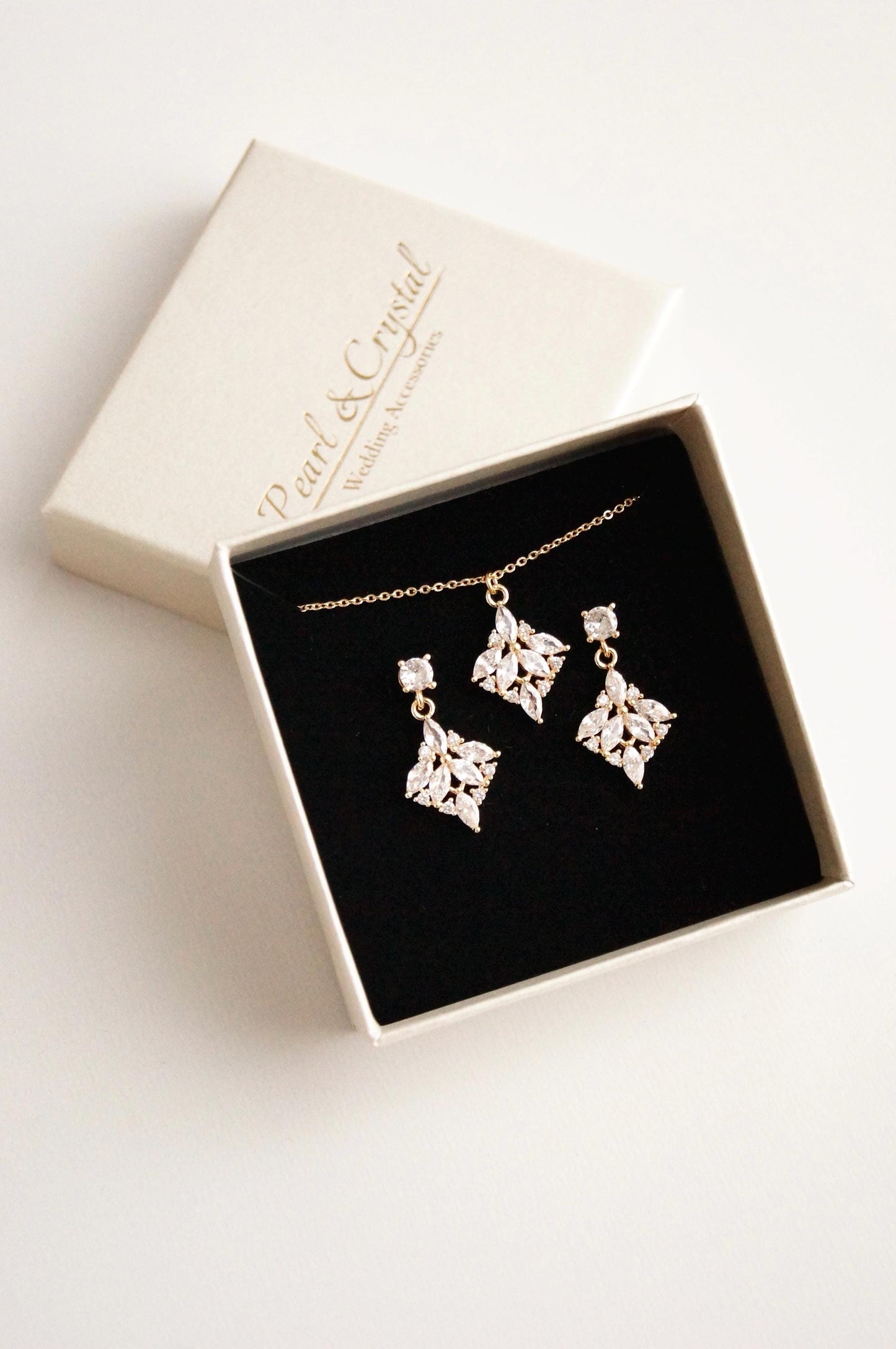 Elegante Braut Ohrhänger mit Zirkonia