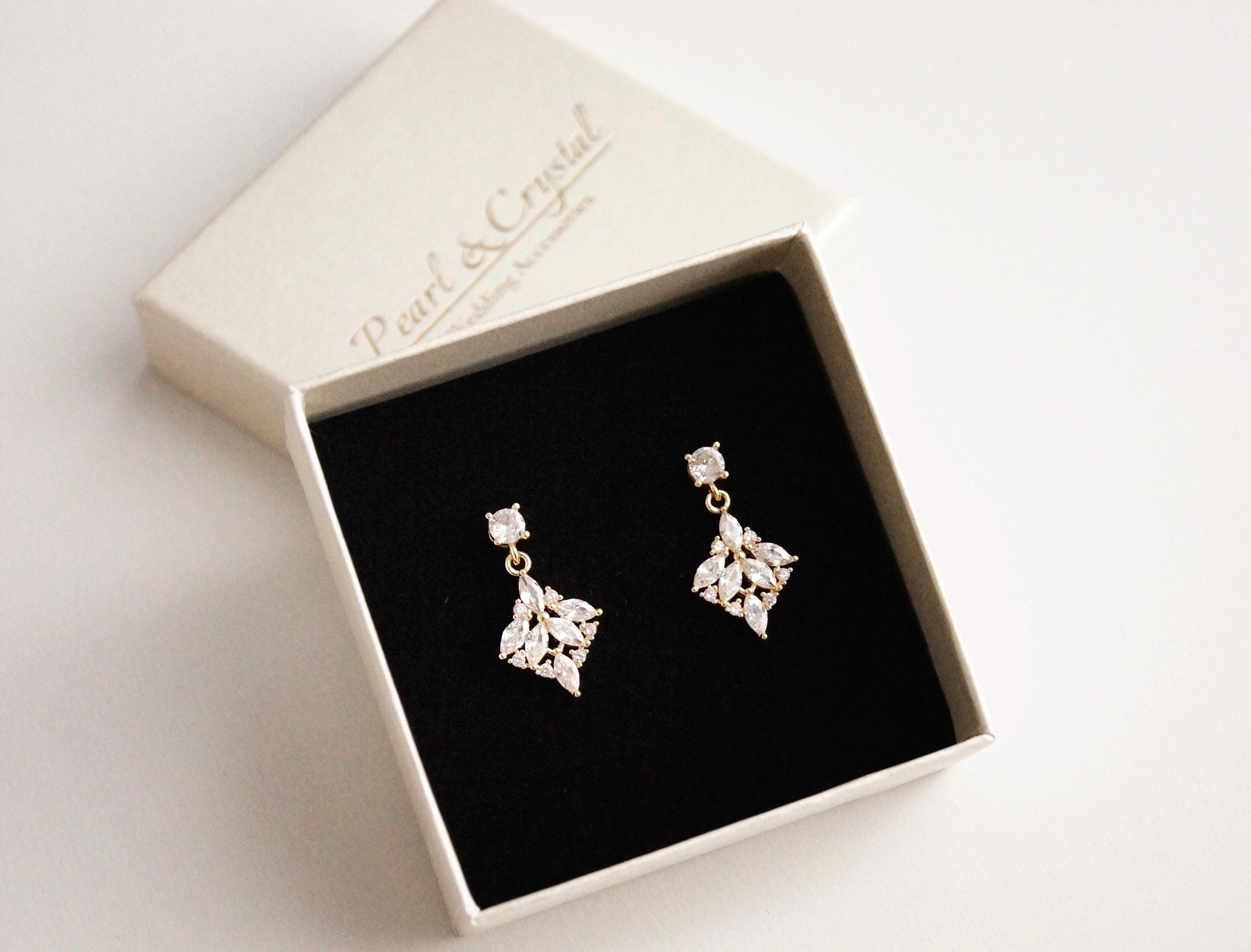 Elegante Braut Ohrhänger mit Zirkonia