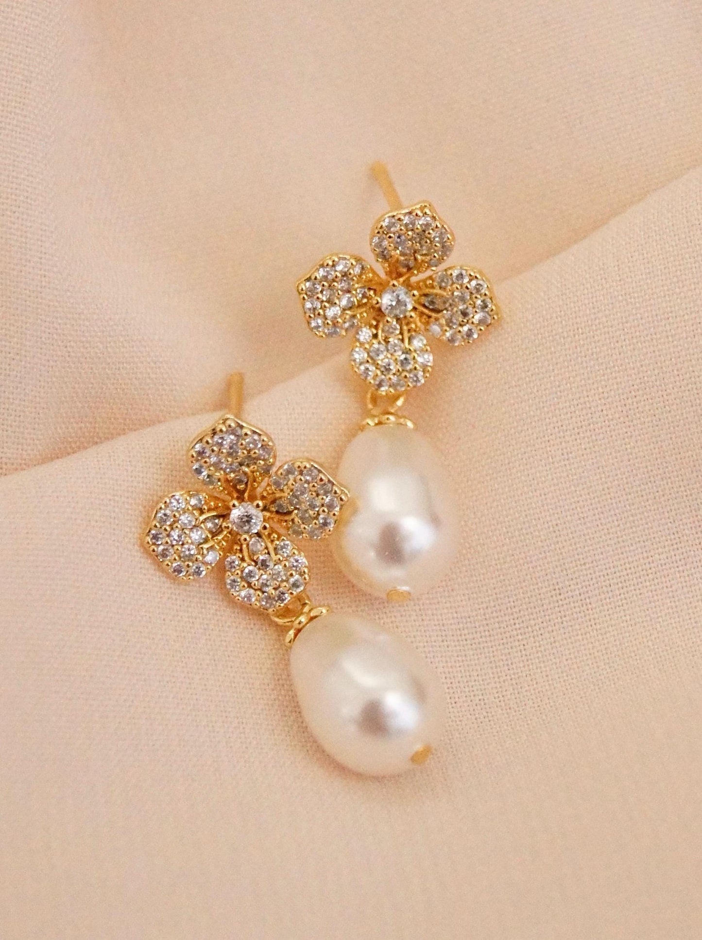 Braut Ohrringe mit Swarovski-Perlen & Zirkonia