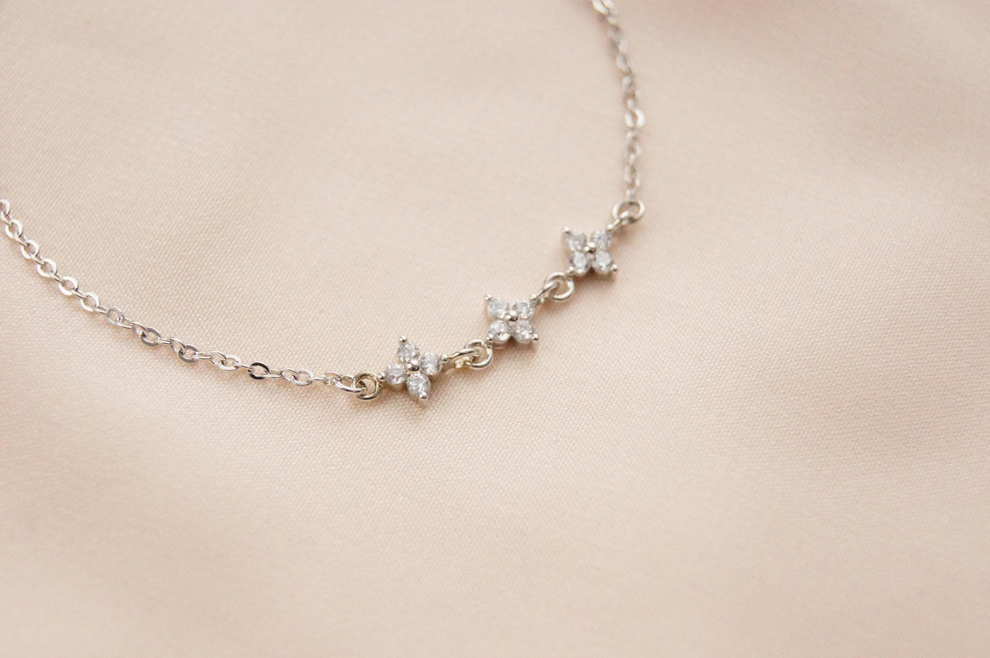 Zierliche Braut Armband