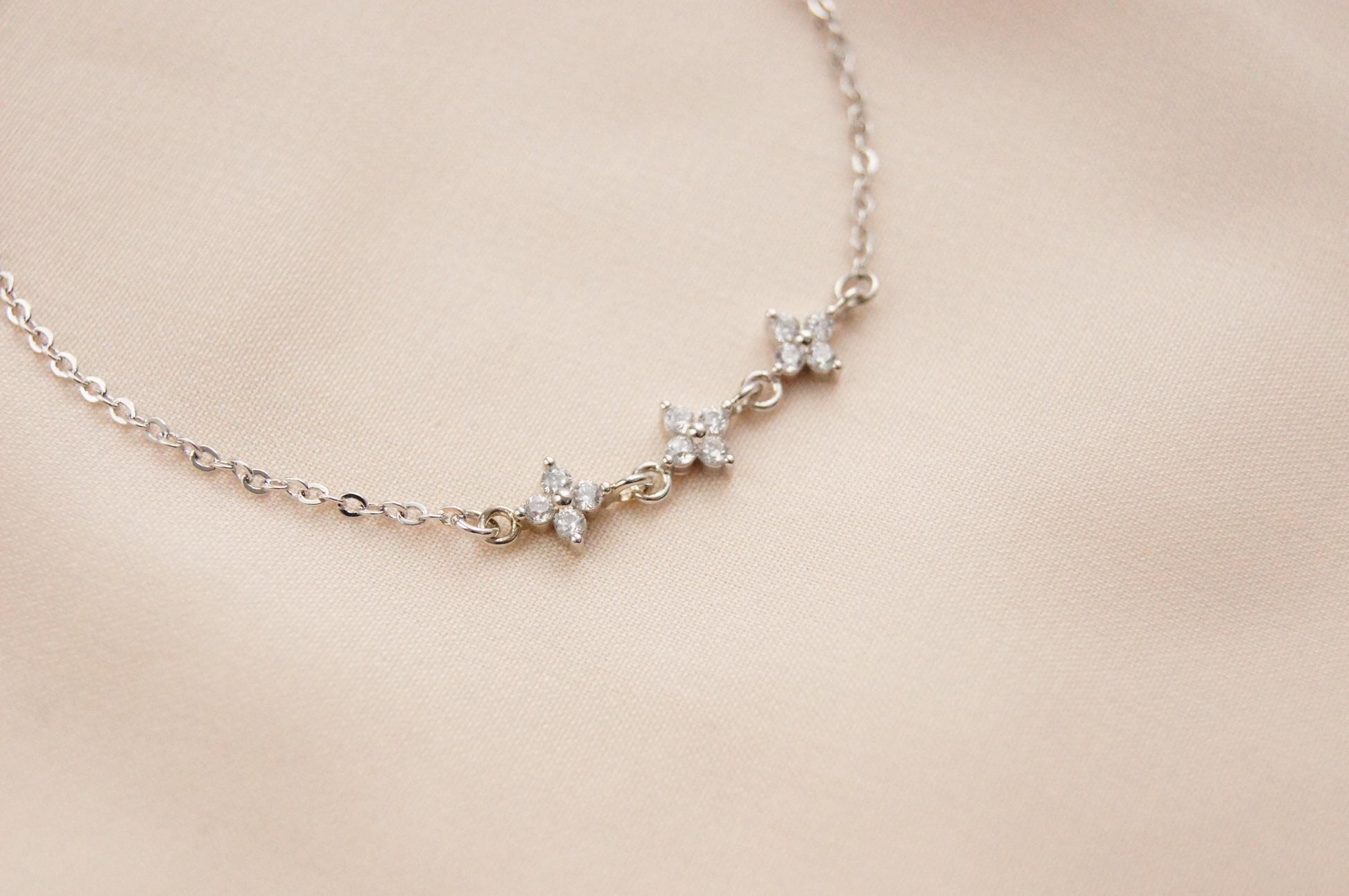 Zierliche Braut Armband